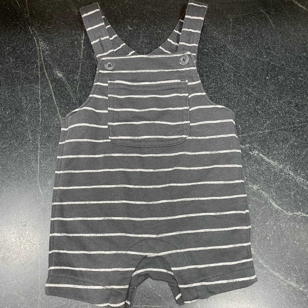 Old Navy Dark Blue Striped Jumpsuit Overall Romper For Baby Boy Size 3-6 Months